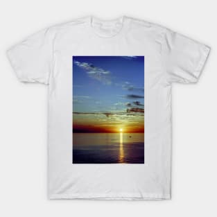 The Sun Says its Goodbye, Bayfield T-Shirt